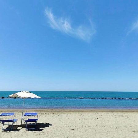 Апартаменты K-Rome Airport Sea View Фьюмичино Экстерьер фото